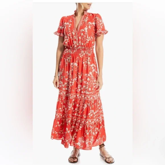 chinese dress ladies Max Studio Women's Plus Size Crepe Smocked Short Sleeve Tiered Maxi Dress,  Sea Paisley Bouquet Vintage Chintz, 2X at Amazon Women's Clothing store main image 1